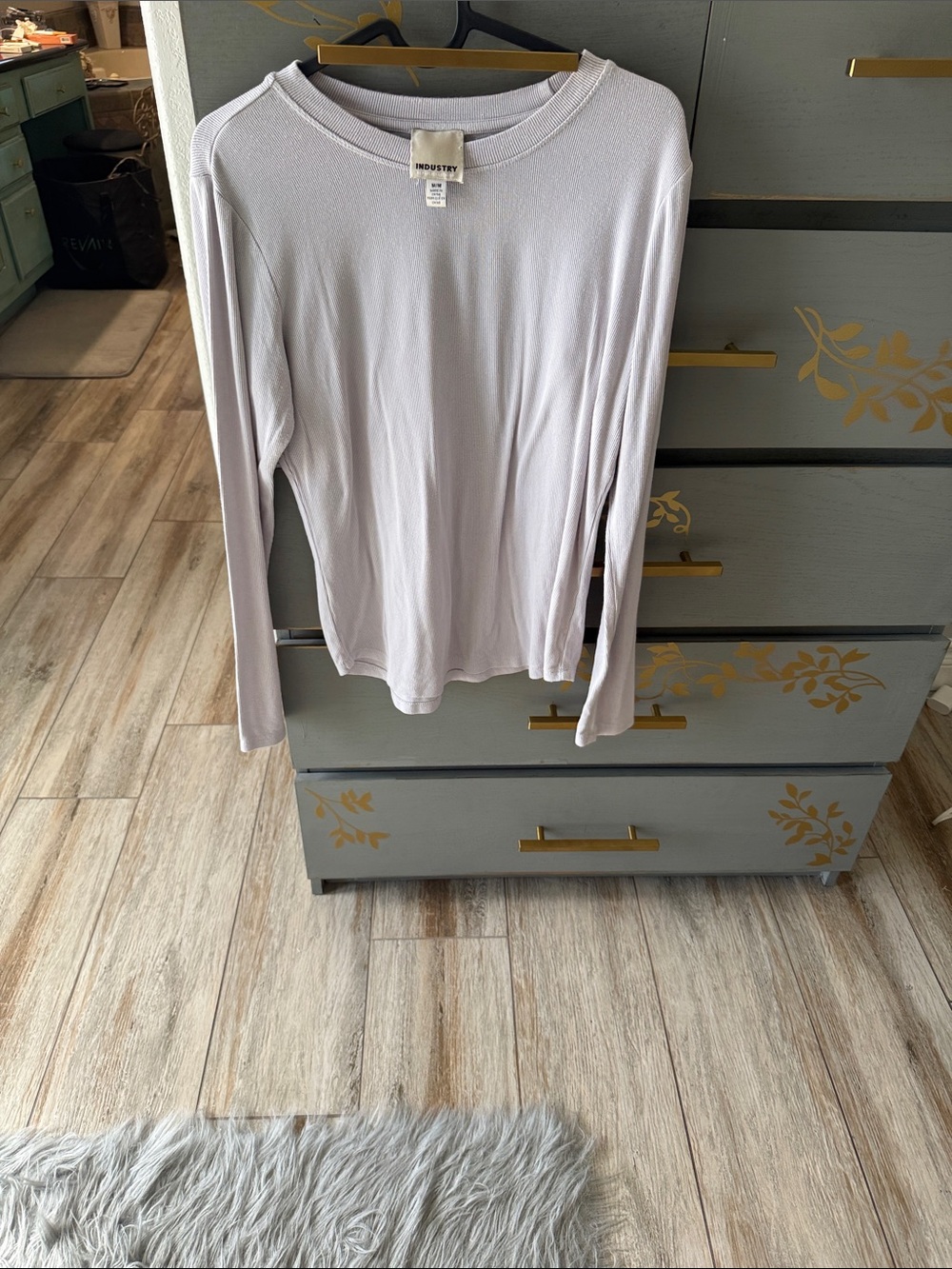 Industry Long-Sleeve Crewneck Top in Soft Lilac